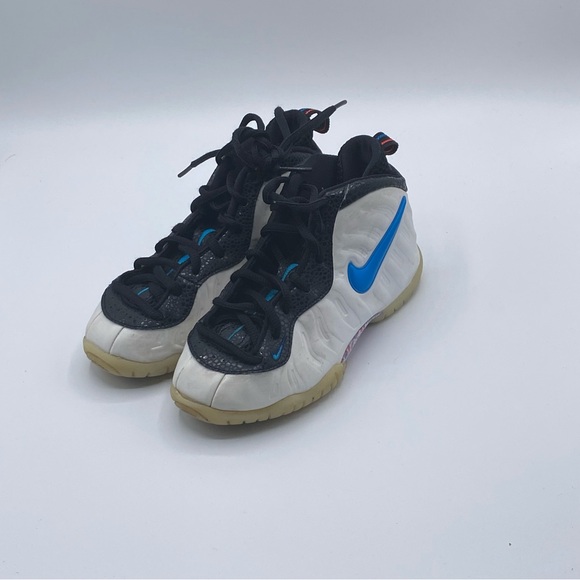NIKE AIR FOAMPOSITE PRO GS 3D WHITE/BLUE - Picture 1 of 4